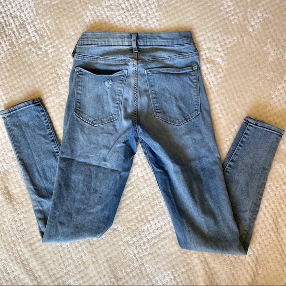 Gap Distressed Jeggings - Picture 5 of 6